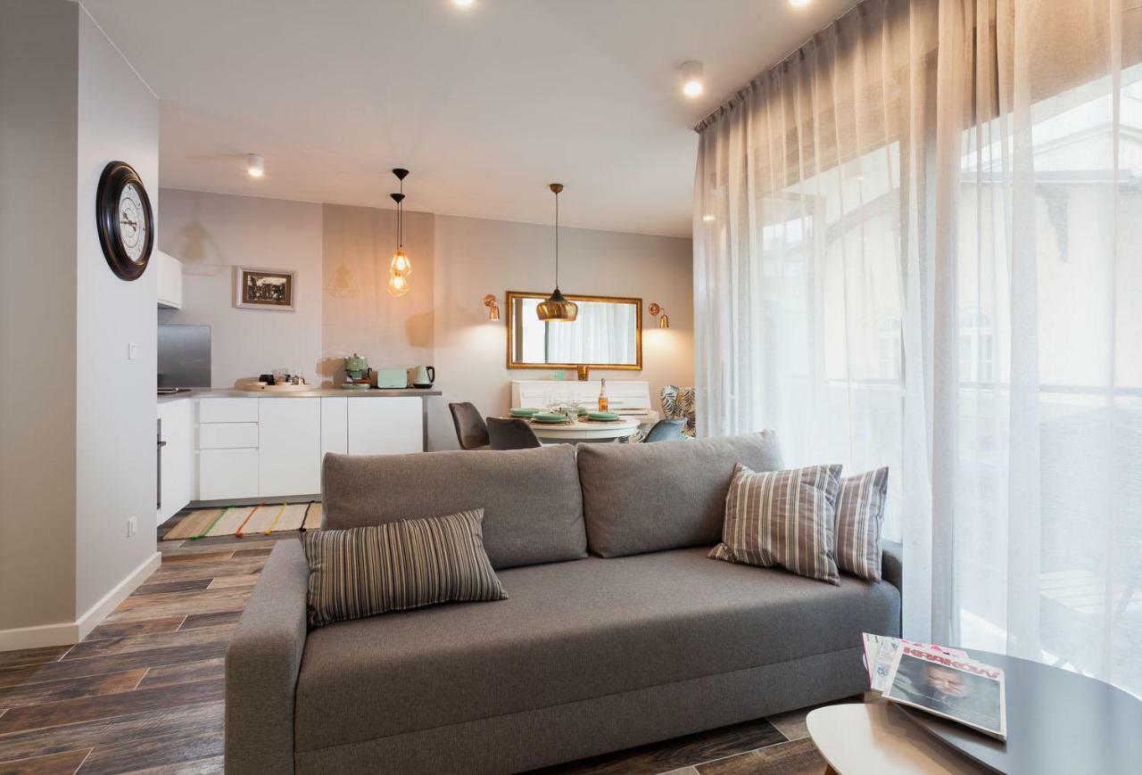 City Of The Kings Piano Apartment คราคูฟ ภายนอก รูปภาพ