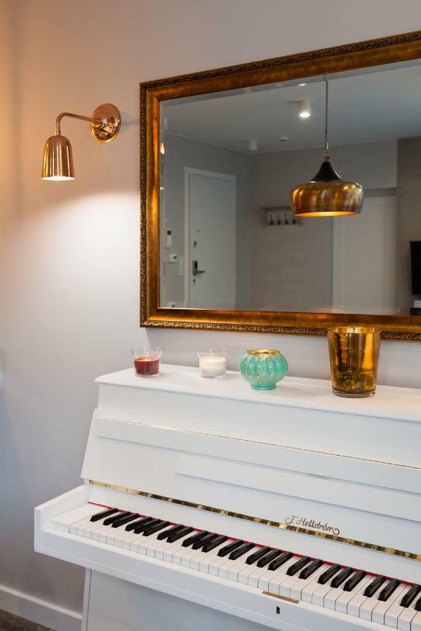 City Of The Kings Piano Apartment คราคูฟ ภายนอก รูปภาพ