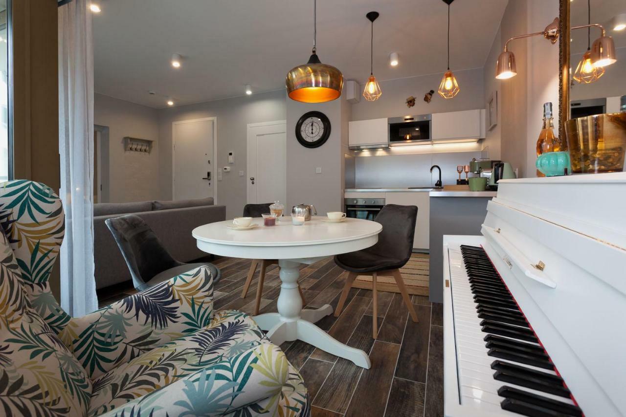City Of The Kings Piano Apartment คราคูฟ ภายนอก รูปภาพ